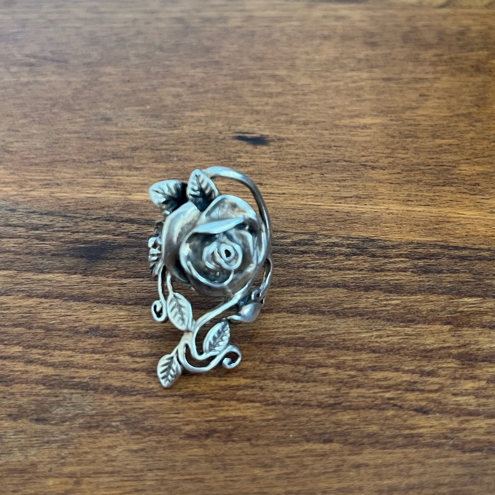 Sterling silver rose and leaf vintage ring